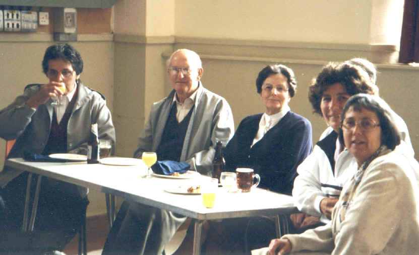 j6_23.jpg (138349 bytes)